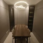 Gold Coast Dubai Room Netflix